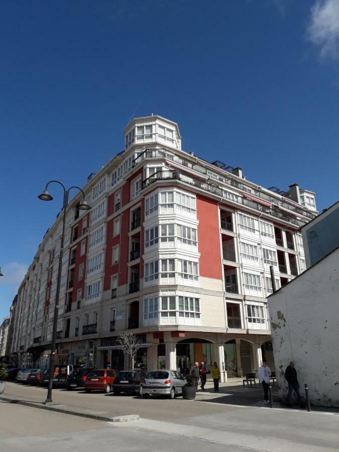 Atico Centrico Con Piscina Comunitaria Daire Ribadeo Dış mekan fotoğraf